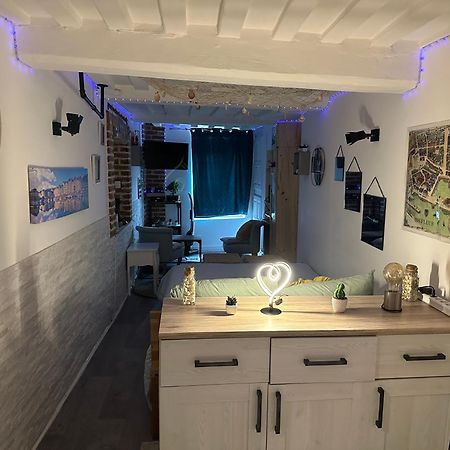 Le Ti Wi Studio En Plein Coeur Du Vieux Bassin Ονφλέρ Εξωτερικό φωτογραφία